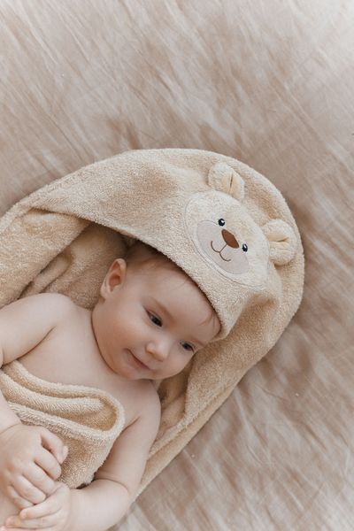 Дитячий рушник-куточок махровий бежевий "Ведмежатко" 90х90 ZooZoo 90х90 см 15002 фото